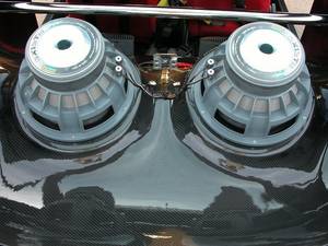 Carbon Calibra - Autóhifi beépítés referenciák